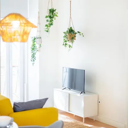 Monsanto Hill House - No 571 1e
